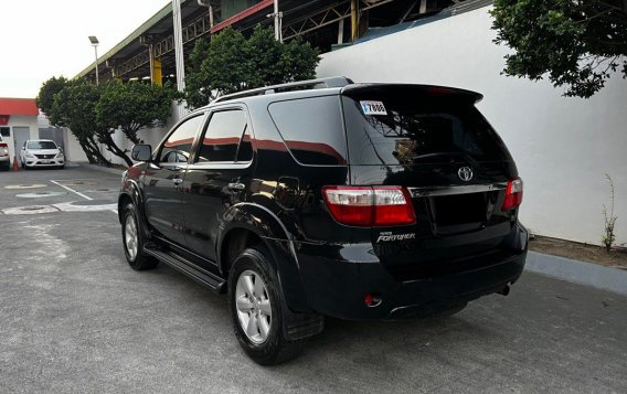 Sell White 2011 Toyota Fortuner in Quezon City-2