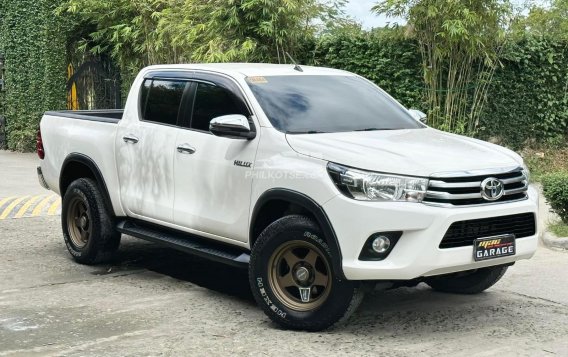 2020 Toyota Hilux in Manila, Metro Manila-17
