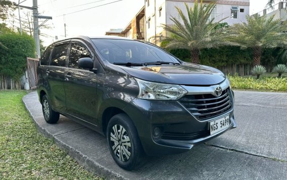 Sell White 2020 Toyota Avanza in Las Piñas-5