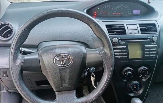 Selling White Toyota Vios 2013 in Taytay-5