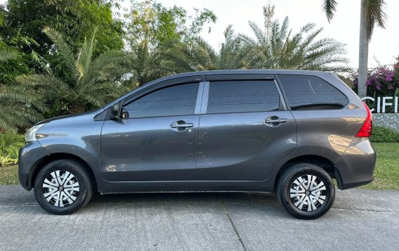 Sell White 2020 Toyota Avanza in Las Piñas-2