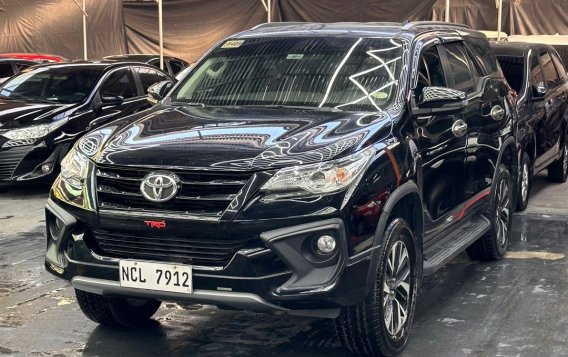Sell White 2018 Toyota Fortuner in Parañaque-1