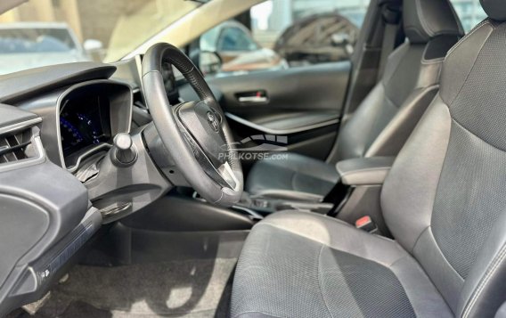 2022 Toyota Corolla Altis  1.6 V CVT in Makati, Metro Manila-6