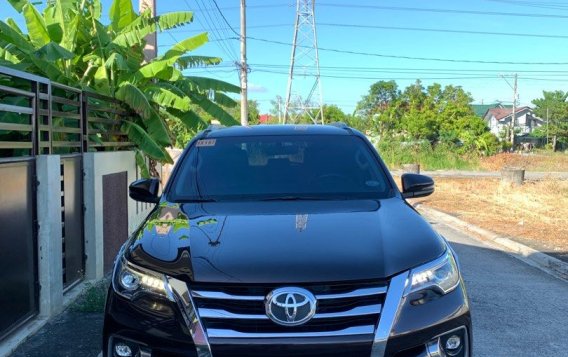 White Toyota Fortuner 2018 for sale in Manila