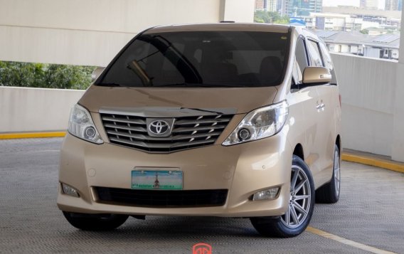 Bronze Toyota Alphard 2011 for sale in 