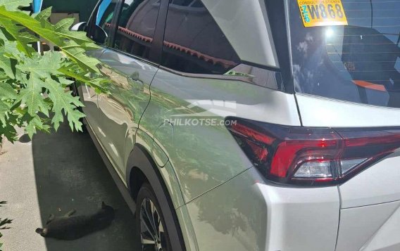 2024 Toyota Veloz V CVT (Platinum White Pearl Mica) in Mandaue, Cebu-4