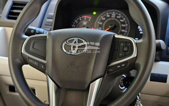 2023 Toyota Hiace  GL Grandia M/T in Quezon City, Metro Manila-11