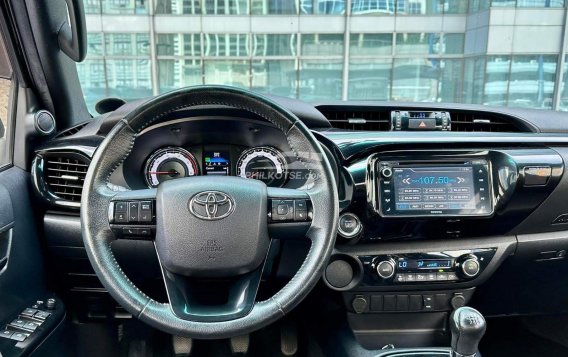 2019 Toyota Hilux Conquest 2.4 4x2 MT in Makati, Metro Manila-6