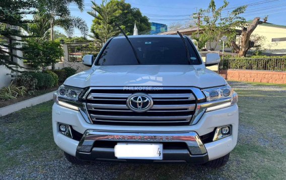 2019 Toyota Land Cruiser Premium 4.5 4x4 White Pearl AT in Manila, Metro Manila-16