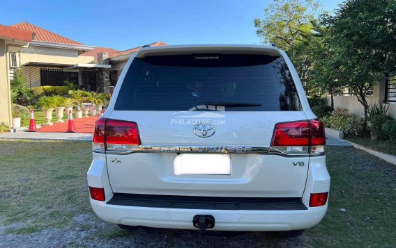 2019 Toyota Land Cruiser Premium 4.5 4x4 White Pearl AT in Manila, Metro Manila-14