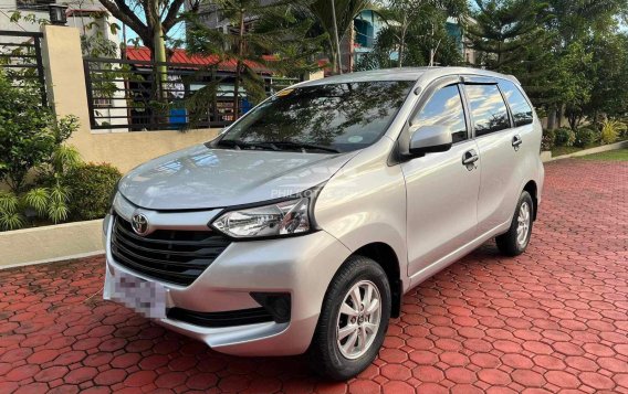 2017 Toyota Avanza  1.3 E A/T in Manila, Metro Manila-15