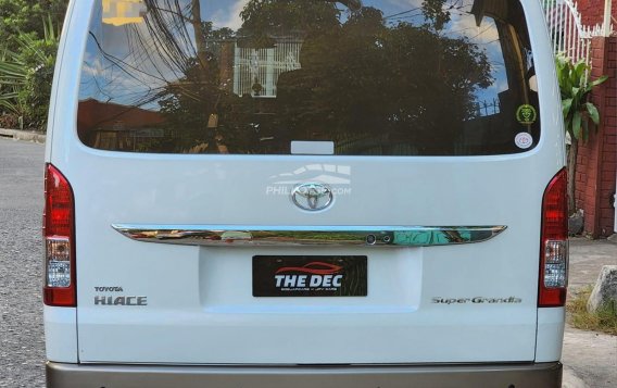 2016 Toyota Hiace  Super Grandia (Leather) 3.0 A/T Monotone in Manila, Metro Manila-17