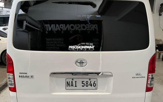 2018 Toyota Hiace  GL Grandia 3.0 A/T 2-Tone in Manila, Metro Manila-9