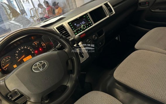 2018 Toyota Hiace  GL Grandia 3.0 A/T 2-Tone in Manila, Metro Manila-4
