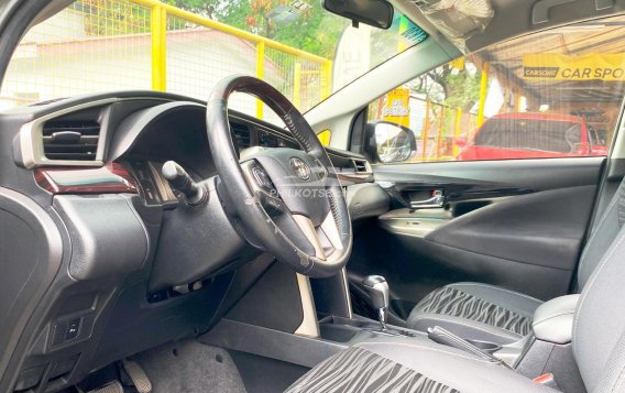 2018 Toyota Innova  2.8 G Diesel AT in Pasay, Metro Manila-7