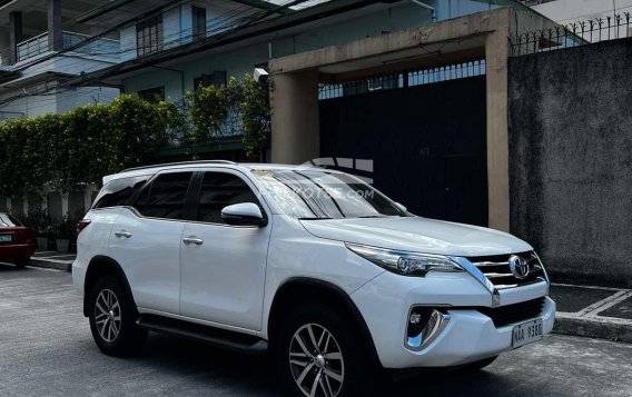 2018 Toyota Fortuner  2.4 G Diesel 4x2 AT in Quezon City, Metro Manila-6
