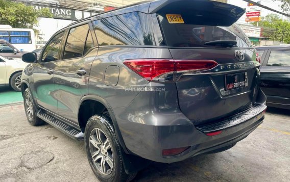 2019 Toyota Fortuner  2.4 G Diesel 4x2 AT in Las Piñas, Metro Manila-11