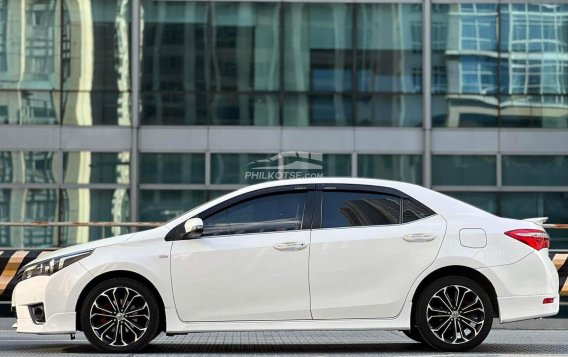 2016 Toyota Altis in Makati, Metro Manila-4