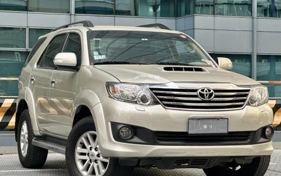 2014 Toyota Fortuner in Makati, Metro Manila-7