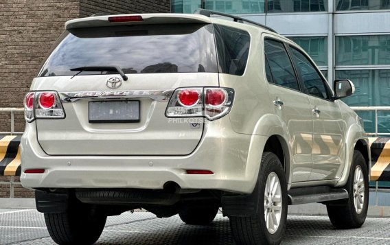 2014 Toyota Fortuner in Makati, Metro Manila-2