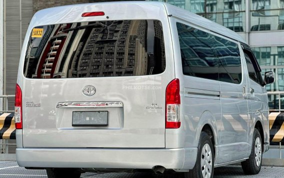 2018 Toyota Hiace  GL Grandia 3.0 A/T Monotone in Makati, Metro Manila-11