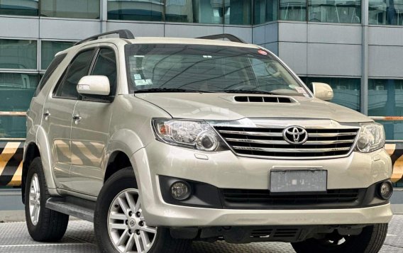 2014 Toyota Fortuner in Makati, Metro Manila-14