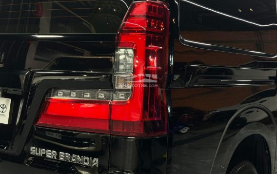 2019 Toyota Hiace Super Grandia Leather 2.8 AT in Manila, Metro Manila-1