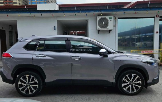 2021 Toyota Corolla Cross 1.8 V HV in Pasay, Metro Manila-6