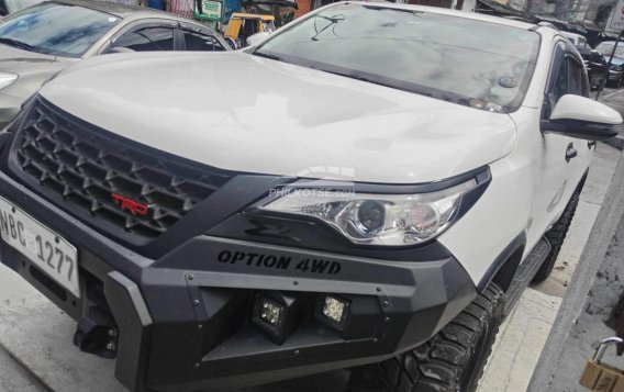 2018 Toyota Fortuner  2.4 G Diesel 4x2 AT in Quezon City, Metro Manila-11