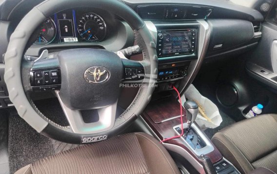 2018 Toyota Fortuner  2.4 G Diesel 4x2 AT in Quezon City, Metro Manila-9