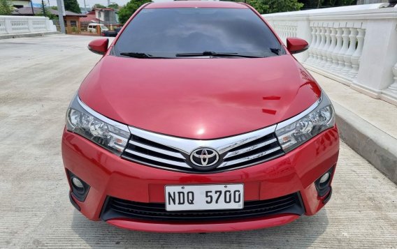 Selling Red Toyota Corolla altis 2017 Sedan in Manila-4