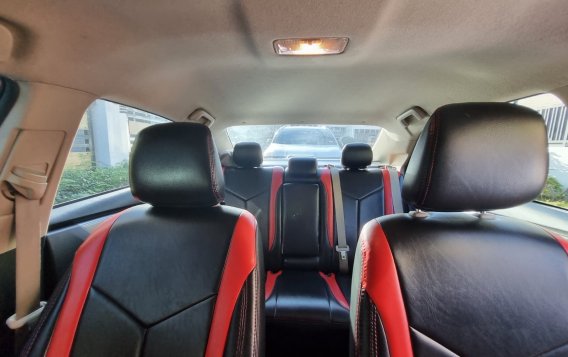 Selling Red Toyota Corolla altis 2017 Sedan in Manila-8