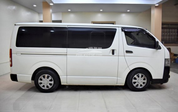 2018 Toyota Hiace  Commuter 3.0 M/T in Lemery, Batangas-17
