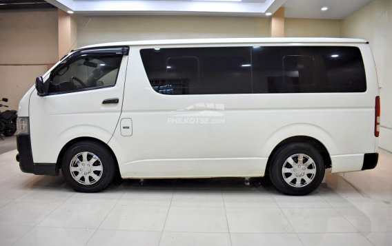 2018 Toyota Hiace  Commuter 3.0 M/T in Lemery, Batangas-16