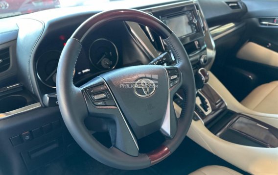 2018 Toyota Alphard  3.5 Gas AT in Quezon City, Metro Manila-5