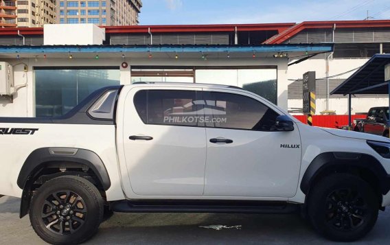 2022 Toyota Hilux Conquest 2.4 4x2 AT in Pasay, Metro Manila-6