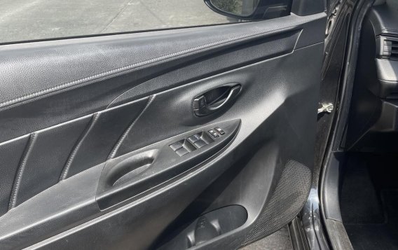 Selling Black Toyota Vios 2018 Sedan at 36000 in Manila-5