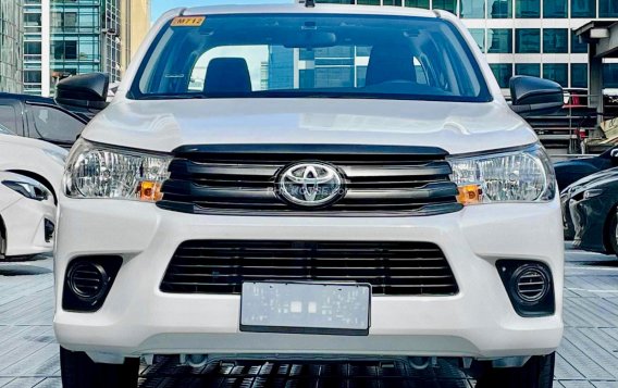 2019 Toyota Hilux in Makati, Metro Manila-9