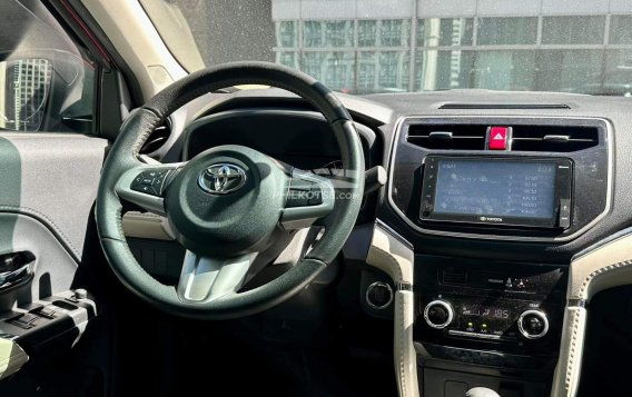 2018 Toyota Rush  1.5 G AT in Makati, Metro Manila-6