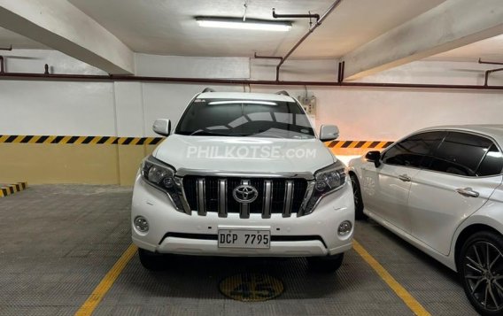 2016 Toyota Prado  4.0L Gas AT in Manila, Metro Manila-6