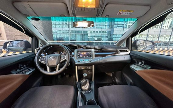 2016 Toyota Innova  2.8 G Diesel MT in Makati, Metro Manila-13