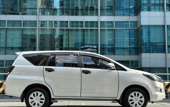 2019 Toyota Innova  2.8 J Diesel MT in Makati, Metro Manila-4