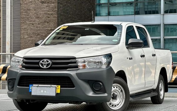 2019 Toyota Hilux  2.4 J DSL 4x2 M/T in Makati, Metro Manila-16