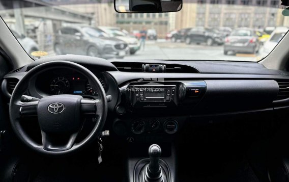 2019 Toyota Hilux  2.4 J DSL 4x2 M/T in Makati, Metro Manila-7
