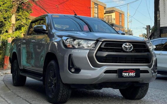 2022 Toyota Hilux in Manila, Metro Manila-9