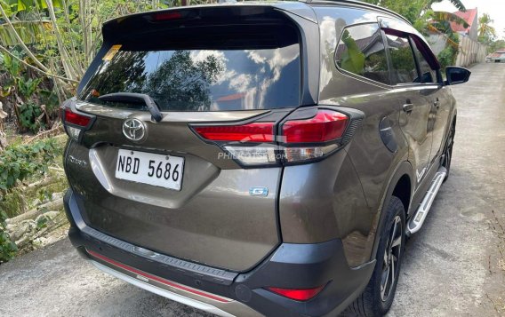 2019 Toyota Rush  1.5 G AT in Quezon City, Metro Manila-2