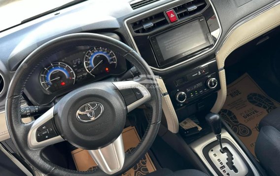 2020 Toyota Rush  1.5 G AT in Manila, Metro Manila-7