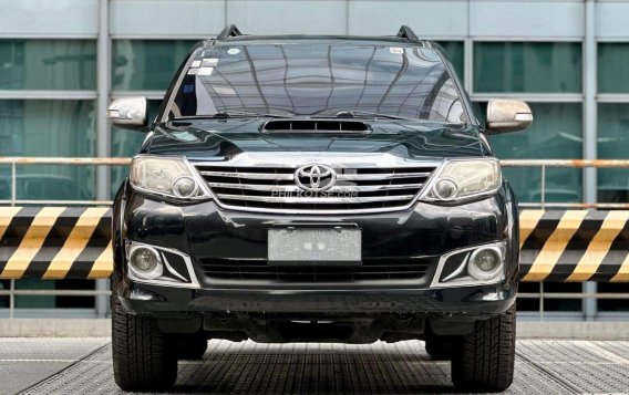 2014 Toyota Fortuner  2.4 G Diesel 4x2 AT in Makati, Metro Manila-12