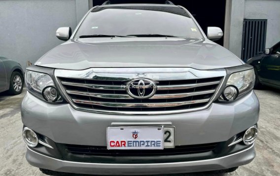 2015 Toyota Fortuner  2.7 G Gas A/T in Las Piñas, Metro Manila-14