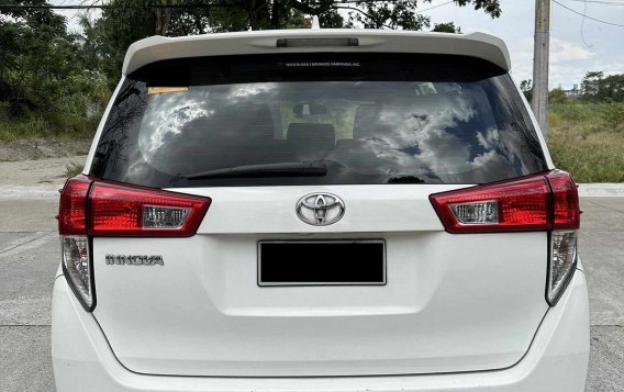 White Toyota Innova 2020 SUV / MPV at 90000 for sale-1